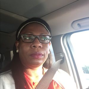 Meet your Posher, Omoni